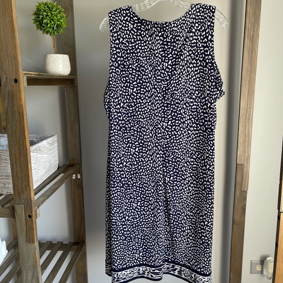 Michael Kors Dress Size 2X - Picture 2 of 6